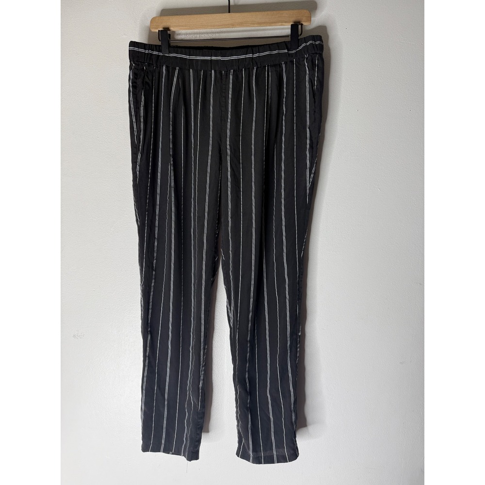 Equipment black white stripe tapper silk pull on pants large